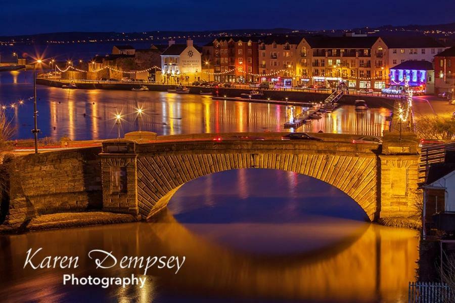Accommodation @ 32 Dungarvan  Bagian luar foto